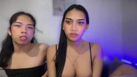 HugeMassiveCock online show from November 2025 01:33:02 PM