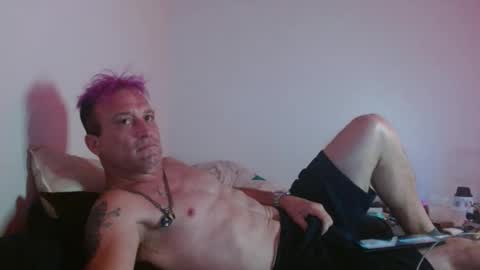 markymark101825061 online show from December 2024 11:24:02 PM