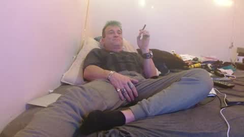 markymark101825061 online show from January 2025 03:40:01 AM