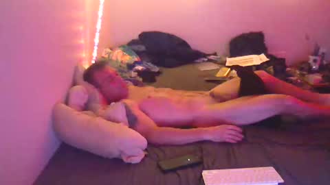 markymark101825061 online show from January 2025 10:27:01 PM