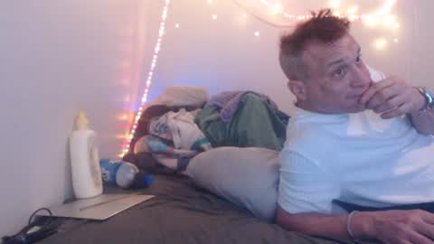 Snapshot of markymark515 chatting on February 2025 11:31:01 PM MarkyMark7169 online show from February 2025 11:31:01 PM