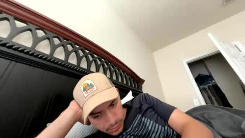 Snapshot of marlonnolascotabora15 chatting on April 2026 08:31:02 PM marlonnolascotabora15 online show from April 2026 08:31:02 PM