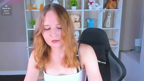 Snapshot of marlyn_owen chatting on July 2026 12:57:01 AM Emmaa online show from July 2026 12:57:01 AM