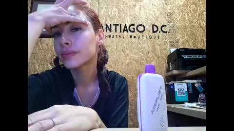 Snapshot of marlynmartinez chatting on December 2025 01:00:01 AM marynmartinez online show from December 2025 01:00:01 AM