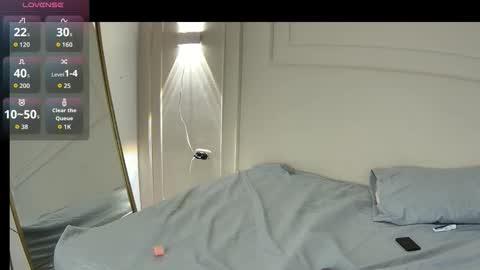 Snapshot of marnie_gray chatting on November 2025 08:19:02 PM Marnie Gray online show from November 2025 08:19:02 PM