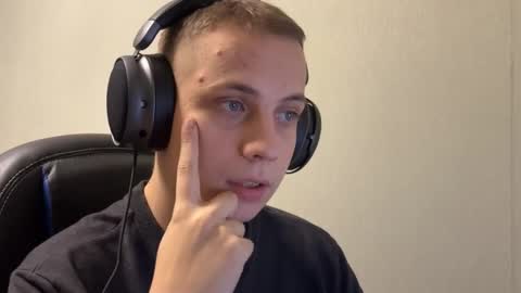 Marko online show from December 2025 07:32:01 PM