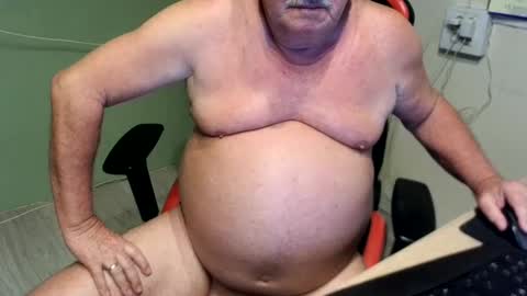 Snapshot of marote6 chatting on January 2025 11:10:01 PM new hot sexy pics and videos of me and my partner on  online show from January 2025 11:10:01 PM