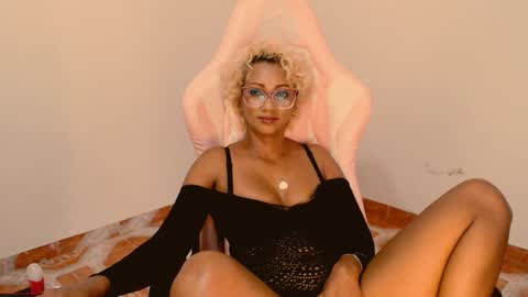 May online show from February 2026 08:01:02 PM