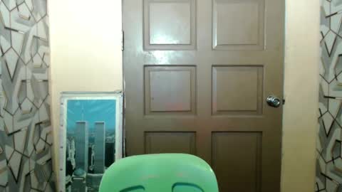 Wenwen online show from January 2025 12:28:02 AM