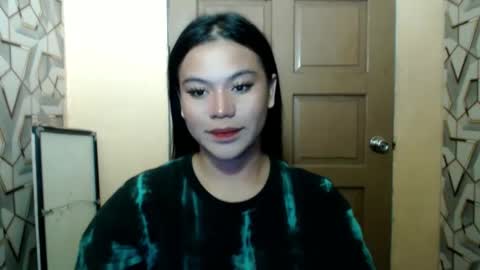 Wenwen online show from January 2025 08:04:01 AM