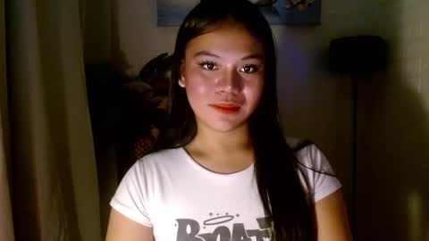 Wenwen online show from January 2025 05:08:01 PM