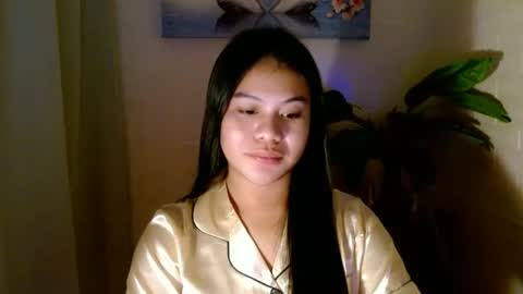 Wenwen online show from February 2025 07:26:01 PM