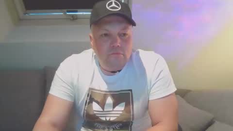 Snapshot of mars0481 chatting on September 2025 12:38:02 PM mars0481 online show from September 2025 12:38:02 PM