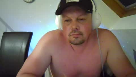 Snapshot of mars0481 chatting on July 2026 10:20:01 PM mars0481 online show from July 2026 10:20:01 PM