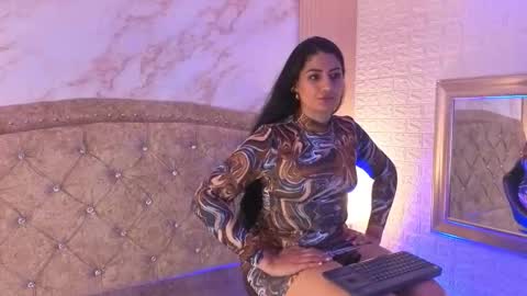 marscarlett online show from November 2025 04:18:02 AM