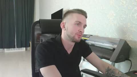 Marselle online show from November 2025 01:55:01 PM