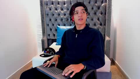 MARSHALL online show from November 2025 01:06:01 PM