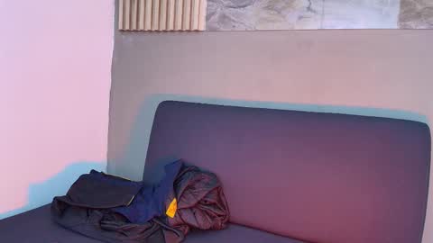 MARSHALL online show from December 2025 01:35:02 AM