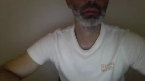 Snapshot of marsupilami_82_ chatting on January 2025 10:56:01 PM marsupilami_82_ online show from January 2025 10:56:01 PM
