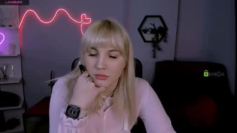 Snapshot of marta_smith1 chatting on February 2026 06:51:01 AM Marta online show from February 2026 06:51:01 AM