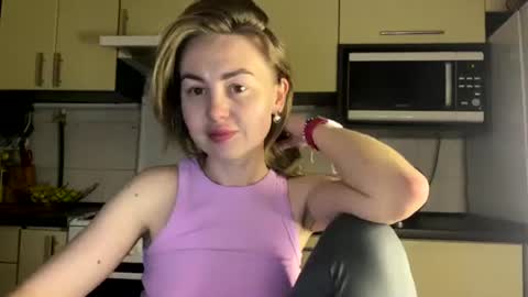 Marta online show from April 2026 08:03:02 PM