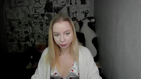 Martha Cameron online show from December 2024 08:42:01 PM