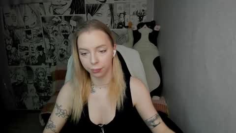 Martha Cameron online show from February 2025 09:07:02 PM