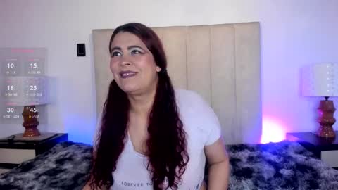 Marthina  online show from February 2026 12:10:02 PM