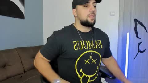 Snapshot of martiinsoul chatting on December 2024 04:30:02 AM Martiinsoul online show from December 2024 04:30:02 AM