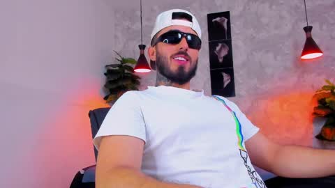 Martin Foster online show from April 2026 04:42:01 AM