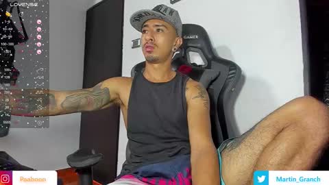 Snapshot of martin_granch chatting on November 2025 04:07:01 PM Martin Granch online show from November 2025 04:07:01 PM