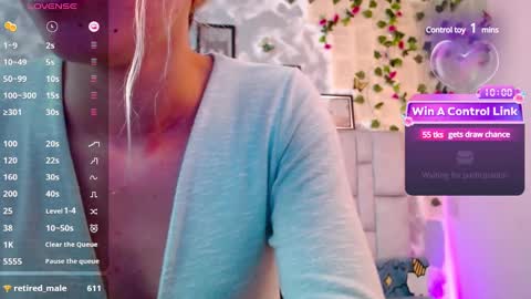 Snapshot of martina5_ chatting on December 2024 01:58:01 AM Martina online show from December 2024 01:58:01 AM