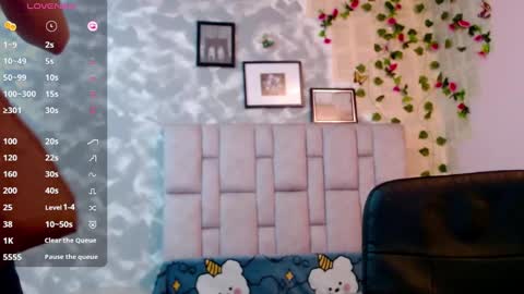 Snapshot of martina5_ chatting on December 2024 12:16:01 PM Martina online show from December 2024 12:16:01 PM