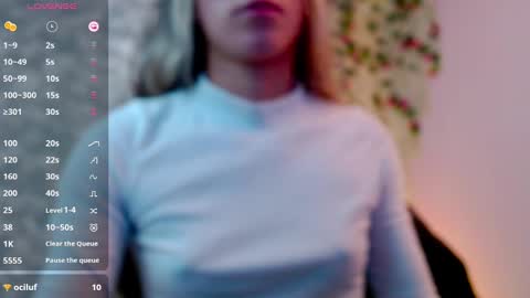 Snapshot of martina5_ chatting on December 2024 10:37:01 PM Martina online show from December 2024 10:37:01 PM