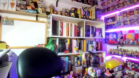 Snapshot of martina_adams_ chatting on December 2024 11:36:02 PM but you can tell me online show from December 2024 11:36:02 PM