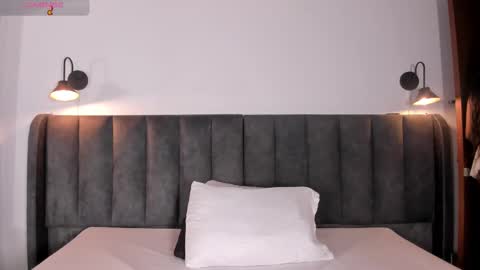 Laura online show from March 2026 08:25:01 PM