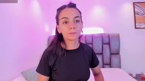 Snapshot of martina_mancinii chatting on February 2025 06:26:02 PM Martina online show from February 2025 06:26:02 PM