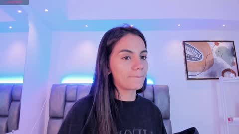 Snapshot of martina_mancinii chatting on September 2025 12:05:01 PM Martina online show from September 2025 12:05:01 PM