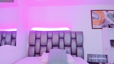 Snapshot of martina_mancinii chatting on September 2025 01:48:02 PM Martina online show from September 2025 01:48:02 PM