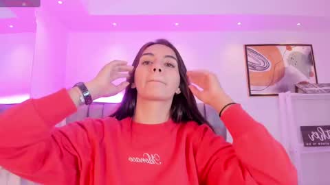 Snapshot of martina_mancinii chatting on October 2025 02:37:01 PM Martina online show from October 2025 02:37:01 PM