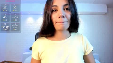 Martina online show from March 2026 12:30:01 PM