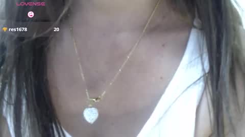 Snapshot of martina_miller_ chatting on December 2025 02:04:01 PM Martina online show from December 2025 02:04:01 PM