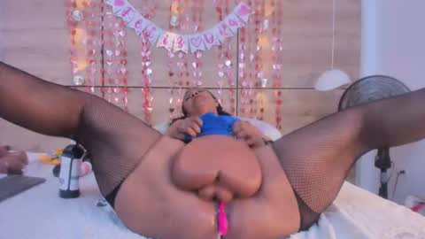 martina touss  online show from February 2026 01:03:01 PM