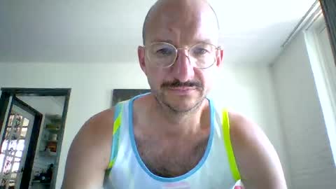 Snapshot of martinadam18 chatting on June 2026 09:45:02 AM martinadam18 online show from June 2026 09:45:02 AM