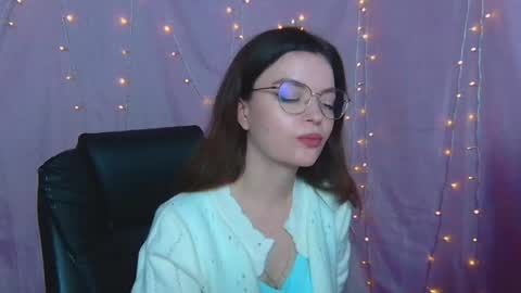 Snapshot of martinaduglas chatting on May 2026 03:31:02 PM Martina online show from May 2026 03:31:02 PM