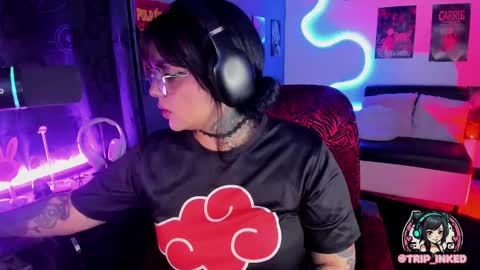 Snapshot of martinarouseee chatting on December 2024 03:09:01 AM Val online show from December 2024 03:09:01 AM