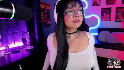 Snapshot of martinarouseee chatting on December 2024 01:21:01 AM Val online show from December 2024 01:21:01 AM