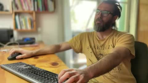 Snapshot of martincito22xl chatting on January 2025 04:00:01 PM Martincito online show from January 2025 04:00:01 PM