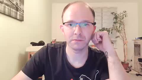 Snapshot of martingersdorf85 chatting on November 2025 03:34:02 PM Martin online show from November 2025 03:34:02 PM