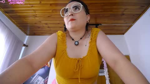 Snapshot of martiniella chatting on May 2026 06:49:02 PM Antonella Martini online show from May 2026 06:49:02 PM